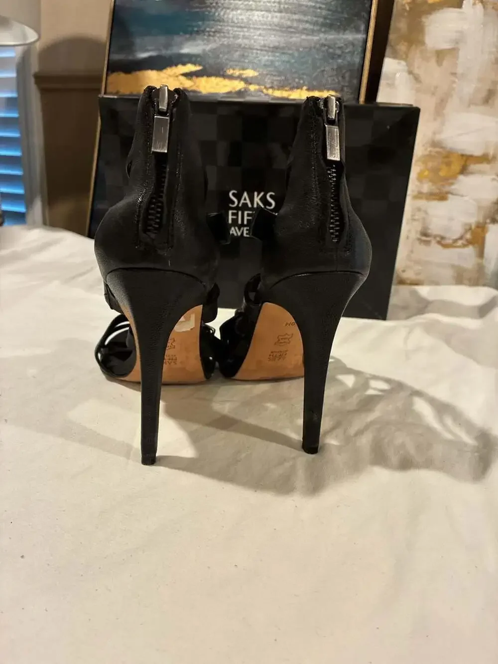 Saks Fifth Avenue new without